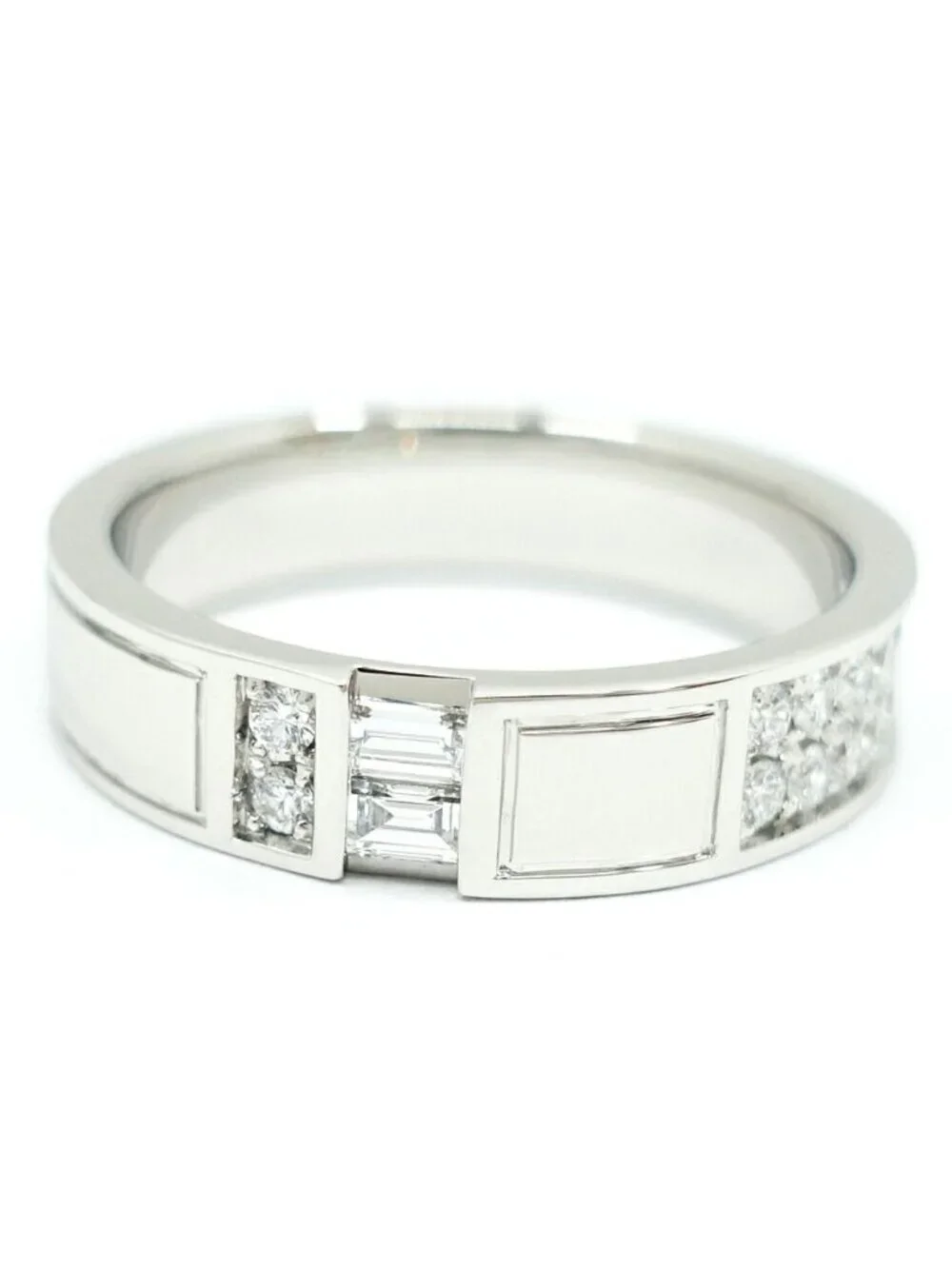 Harry Winston Traffic Accent Band Ring Large Diamond